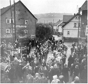 Kirmesumzug 1952 Bild des Kirmesumzugs im Jahre 1952